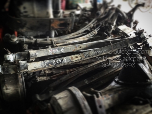 ดีเคเอซออโต้พาร์ท แหนบเซียงกงรถตู้นิสสันเออเเวน อี25 มือสองเก่าเเท้จากญี่ปุ่น nissan URVAN e25