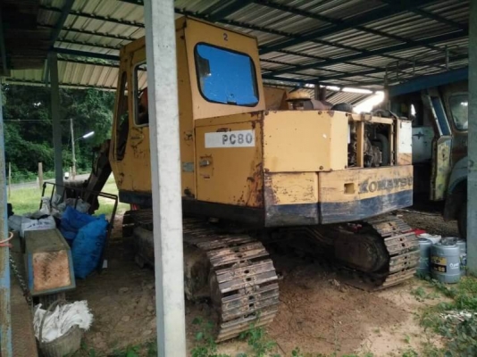 ขาย 235,000 KOMATSU  PC80-2 เครื่องดี ปั้มดี โช่หนา ช่วงล่างพอใช้ เอกสารสัญญาซื้อขาย รถอยู่ จ.ร่อยเอ็ด  090-772-3710 090-772-3708