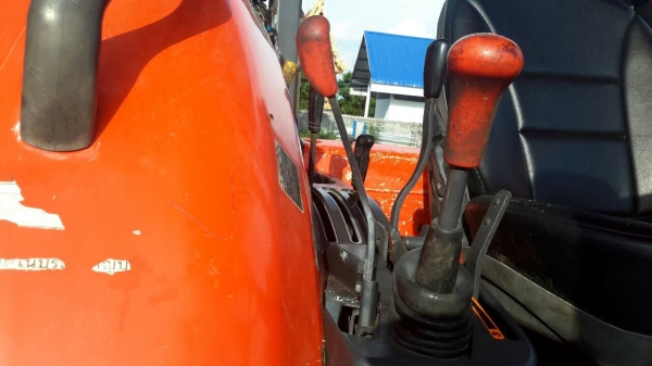 ขายรถไถ คูโบต้า รุ่น M9580 ปี 53 ขายรถไถ คูโบต้า รุ่น M9580 ปี 53