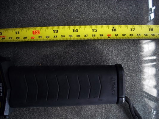 เครื่องตรวจค้นโลหะแบบมือถือ Super Scanner รุ่น 1165180 Made in U.S.A. เครื่องตรวจค้นโลหะแบบมือถือ Super Scanner รุ่น 1165180 Made in U.S.A.