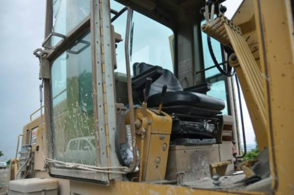 รถเกรดเดอร์ CAT 140G 72V เก่าไทย (เอกสารเล่มทะเบียน) รถเกรดเดอร์ CAT 140G 72V เก่าไทย (เอกสารเล่มทะเบียน)