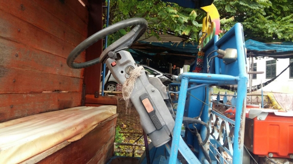 ขายรถตุ๊ก เฟืองท้าย6ล้อ ช่วงล่างใหญ่ เครื่อง14แรง สโลว์ปลายเกียร์ ขายรถตุ๊ก เฟืองท้าย6ล้อ ช่วงล่างใหญ่ เครื่อง14แรง สโลว์ปลายเกียร์