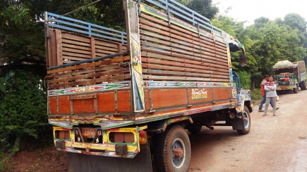 ขายรถตุ๊ก เฟืองท้าย6ล้อ ช่วงล่างใหญ่ เครื่อง14แรง สโลว์ปลายเกียร์ ขายรถตุ๊ก เฟืองท้าย6ล้อ ช่วงล่างใหญ่ เครื่อง14แรง สโลว์ปลายเกียร์