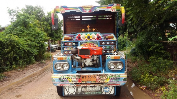 ขายรถตุ๊ก เฟืองท้าย6ล้อ ช่วงล่างใหญ่ เครื่อง14แรง สโลว์ปลายเกียร์