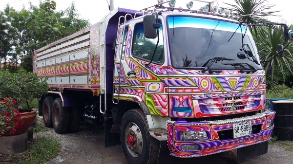 ขายสิบล้อดั๊มสองเพลายูโรที 240 ปี 56 กระบะปิเนียมสวย ๆ ครับ