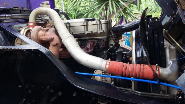 ขายสิบล้อดั๊มสองเพลายูโรที 240 ปี 56 กระบะปิเนียมสวย ๆ ครับ