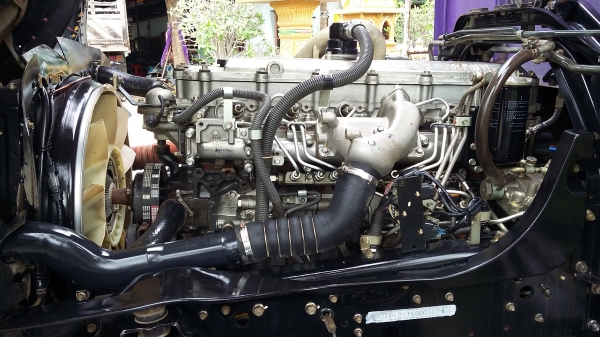 ขายสิบล้อดั๊มสองเพลายูโรที 240 ปี 56 กระบะปิเนียมสวย ๆ ครับ