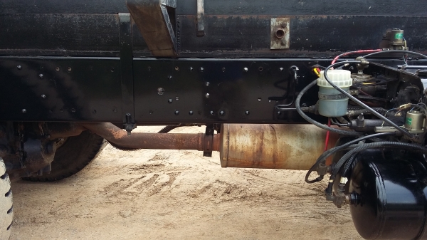 ขายสิบล้อดั๊มสองเพลายูโรที 240 ปี 56 กระบะปิเนียมสวย ๆ ครับ