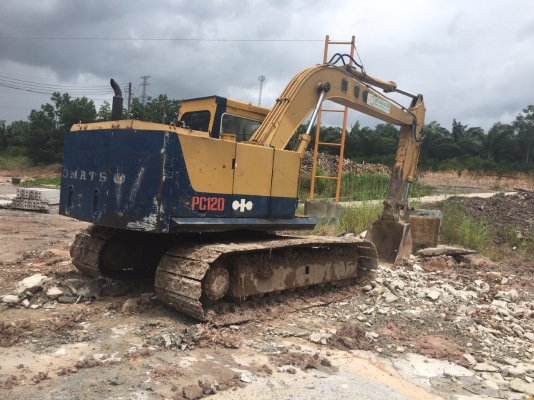 ขายแบคโฮ KOMATSU PC 120-2 สภาพพร้อมใช้งาน เจ้าของขายเอง ขายแบคโฮ KOMATSU PC 120-2 สภาพพร้อมใช้งาน เจ้าของขายเอง