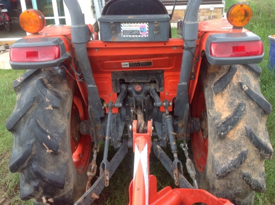 ขายรถไถKUBOTA L 3608 มือ2สภาพพร้อมใช้งานทะเบียนพร้อมโอน