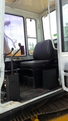 ขาย..KOMATSU PC60-5 เก่าใน...สภาพดี....ปลายพิเศษ....มีลายแย๊ก....เครื่องปั๊มดี....ตรวจเช็คสภาพใหม่...พร้อมใช้....โทร..089-3818694...ดวงนภา ขาย..KOMATSU PC60-5 เก่าใน...สภาพดี....ปลายพิเศษ....มีลายแย๊ก....เครื่องปั๊มดี....ตรวจเช็คสภาพใหม่...พร้อมใช้....โทร..089-3818694...ดวงนภา