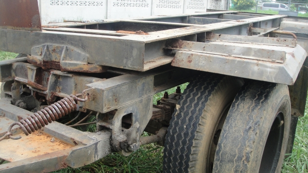 ก้างปลา2เพลา ยาว6.00ม.สภาพพร้อมใช้ ทะเบียนม.79 ราคาถูก