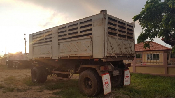 ขาย ลูกพ่วงสามมิตรดั้มสองเพลา ปี 50 ขาย ลูกพ่วงสามมิตรดั้มสองเพลา ปี 50