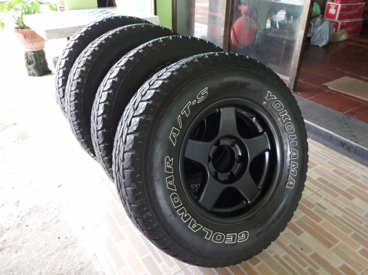 ล้อพร้อมยาง แม็กลาย Bradley ขอบ16x8 ยาง Yokohama 265-70-16 ปี 2014