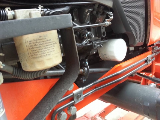 คูโบต้า L3008 4 WD พร้อมใบมีดตราช้าง ตัดหญ้าใหม่ ปี 2556