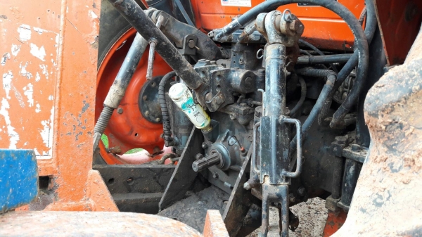 KUBOTA M7040 KUBOTA M7040