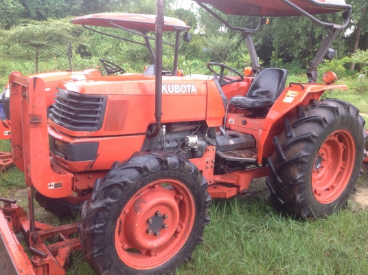 Kubota M5000SU พร้อมใบดัน ผาน 6x24 ตราช้าง สภาพแจ่มราคาเบาๆ