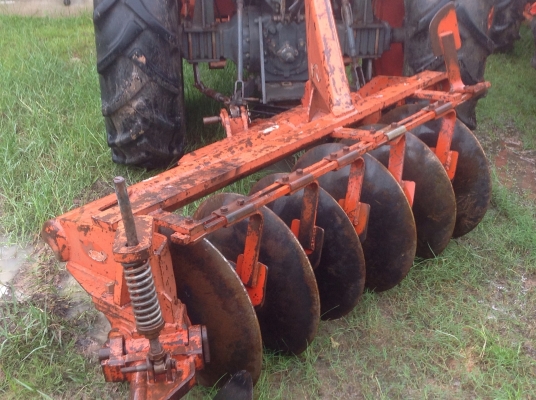 Kubota M5000SU พร้อมใบดัน ผาน 6x24 ตราช้าง สภาพแจ่มราคาเบาๆ