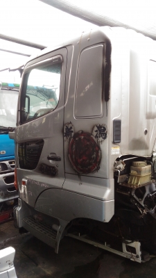 Hino mega series 700 รุ่นใหม่เครื่องยนต์ e 13 4 390 แรงม้าครบชุด