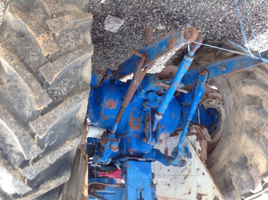 ขายFORD 77. เครื่องT5 ท้าย600 ราคา185000บ ถูกๆ เอกสารการชื้อขาย