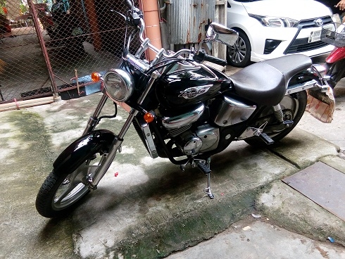 ขายHonda phantom 150 ccเครื่องดีสีสวย ทะเบียนเต็มพร้อมโอนโทร0815850870