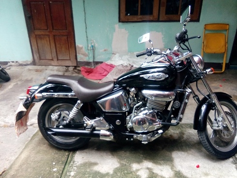 ขายHonda phantom 150 ccเครื่องดีสีสวย ทะเบียนเต็มพร้อมโอนโทร0815850870