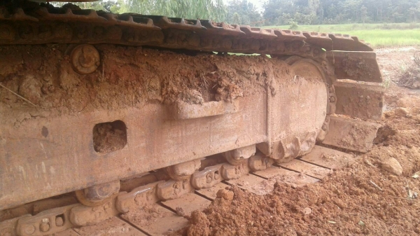 ขายHitachi Ex200-3Super สภาพสวยพร้อมใช้ ต่อคุณอ๊อฟพิจิตร086-737-9991 ขายHitachi Ex200-3Super สภาพสวยพร้อมใช้ ต่อคุณอ๊อฟพิจิตร086-737-9991