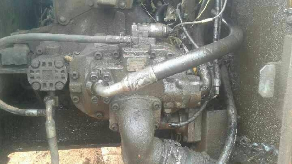 ขายHitachi Ex200-3Super สภาพสวยพร้อมใช้ ต่อคุณอ๊อฟพิจิตร086-737-9991 ขายHitachi Ex200-3Super สภาพสวยพร้อมใช้ ต่อคุณอ๊อฟพิจิตร086-737-9991