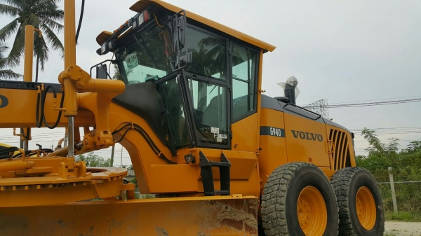 รถเกรด ยี่ห้อว่อนโว่ รุ่น G940 ปี 2006 รถเกรด ยี่ห้อว่อนโว่ รุ่น G940 ปี 2006