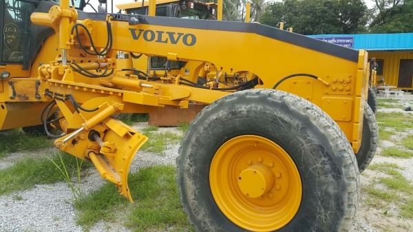 รถเกรด ยี่ห้อว่อนโว่ รุ่น G940 ปี 2006 รถเกรด ยี่ห้อว่อนโว่ รุ่น G940 ปี 2006