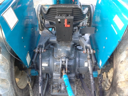 ขายนิวฮอแลน 6610 S เอกสารเล่มทะเบืยนสภาพสวยพร้อมใช้