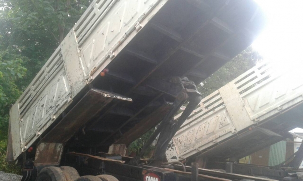 ขายHino260ปี50ดั้ม 3smm สภาพสวยพร้อมใช้ ต่อคุณอ๊อฟพิจิตร086-737-9991 ขายHino260ปี50ดั้ม 3smm สภาพสวยพร้อมใช้ ต่อคุณอ๊อฟพิจิตร086-737-9991