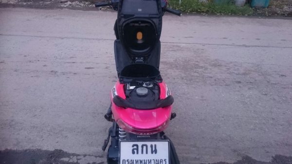 click รถบ้าน เครื่องเดิม พร้อมใช้งาน