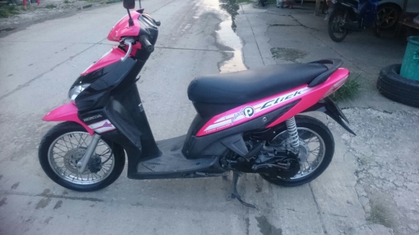 click รถบ้าน เครื่องเดิม พร้อมใช้งาน