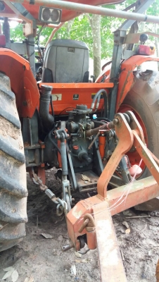 รถไถ KUBOTA 7040  ,  2 เพลา.     สนใจติดต่อ  081 - 6079515