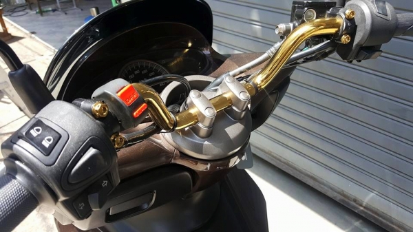 HONDA PCX 125i IDLING STOP ใหม่ สีพิเศษสวยมาก ฟรีค่าโอน