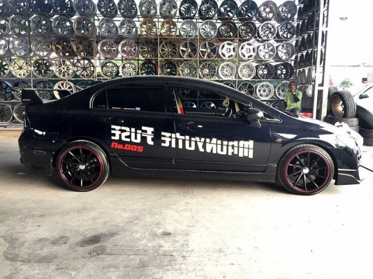 ล้อใหม่ Vossen ขอบ18 สีดำ รุ่นใหม่ล่าสุด ราคาเร้าใจ