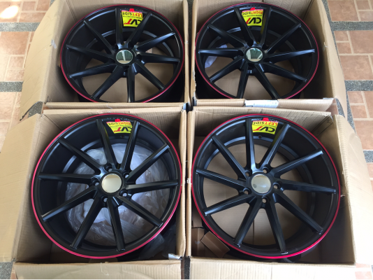ล้อใหม่ Vossen ขอบ18 สีดำ รุ่นใหม่ล่าสุด ราคาเร้าใจ