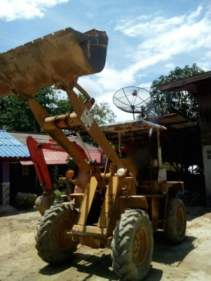 รถตัก KOMATSU 505. สนใจติดต่อ 081 - 6079515 รถตัก KOMATSU 505. สนใจติดต่อ 081 - 6079515