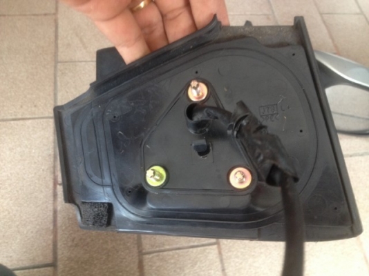 กระจกมองข้างไฟฟ้า TOYOTA YARIS เก่าญี่ปุ่นเเท้สภาพดี