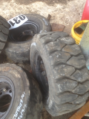 ล้อรถ FORKLIFT 4 ล้อ