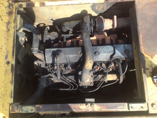 ขาย komatsu pc200 ขาย komatsu pc200