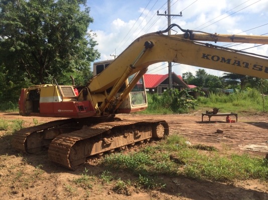 ขาย komatsu pc200