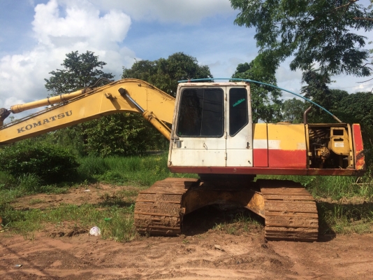 ขาย komatsu pc200 ขาย komatsu pc200