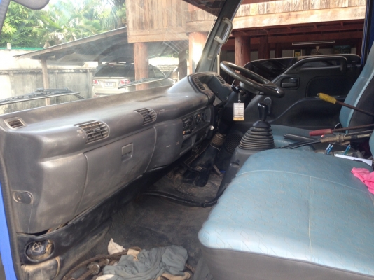 ขายรถ 6 ล้อดั้ม อิซูซุ 130 แรง ขายรถ 6 ล้อดั้ม อิซูซุ 130 แรง