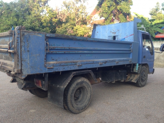 ขายรถ 6 ล้อดั้ม อิซูซุ 130 แรง ขายรถ 6 ล้อดั้ม อิซูซุ 130 แรง