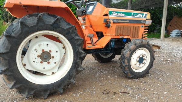 ขายรถไถ KUBOTA L1-24 พวงมาลัยพาวเวอร์ 2เพลา ราคา 85,000 บาท อ.แกลง จ.ระยอง DC Tractor Rayong 0818618678,0899347475 https://www.facebook.com/DC-Tractor-Rayong-3071545327…/shop… id line=081-8618678 id line=089-9347475 ขายรถไถ KUBOTA L1-24 พวงมาลัยพาวเวอร์ 2เพลา ราคา 85,000 บาท อ.แกลง จ.ระยอง DC Tractor Rayong 0818618678,0899347475 https://www.facebook.com/DC-Tractor-Rayong-3071545327…/shop… id line=081-8618678 id line=089-9347475