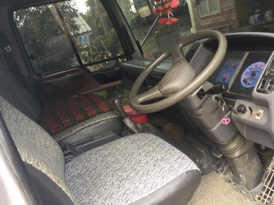 ขายรถ 6 ล้อกลาง ขายรถ 6 ล้อกลาง