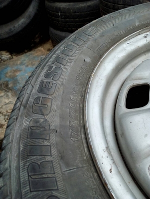 175/70R13  BRIDGESTONE  กะทะพร้อมยาง  ชุด 4 ล้อ tel.081-427-3941