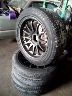 265/50R20  แม๊กพร้อมยาง มี 3 ล้อ tel.081-427-3941